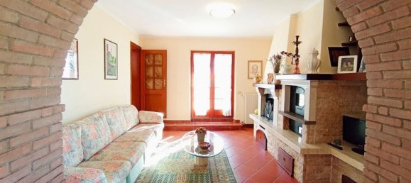 10-salle Maison à Cortona, Italy No. 229557 10