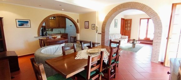 10-salle Maison à Cortona, Italy No. 229557 8