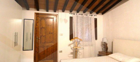 1 bedroom Apartment in Montopoli in Val d'Arno, Italy No. 17341 10