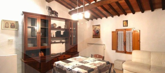 1 bedroom Apartment in Montopoli in Val d'Arno, Italy No. 17341 4