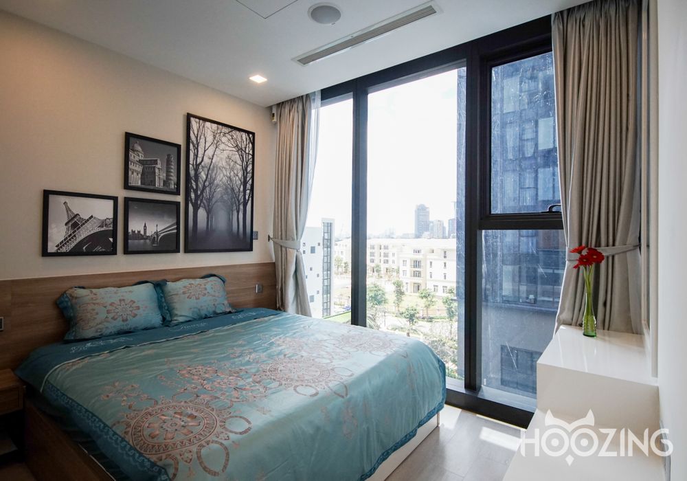 2 rooms Office in District 1, Vietnam No. 17717