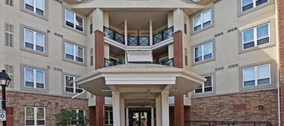 Квартира с 2 спальнями в Торонто, Канада № 12 2