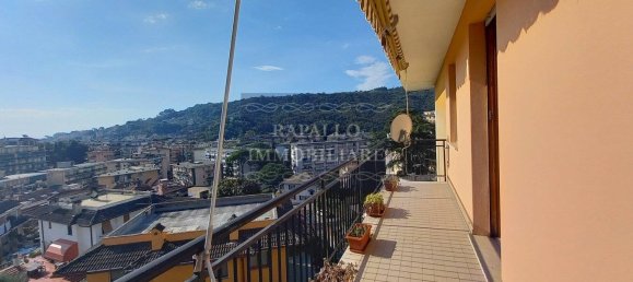 Apartamento de 2 dormitorios en Rapallo, Italy No. 9789 28