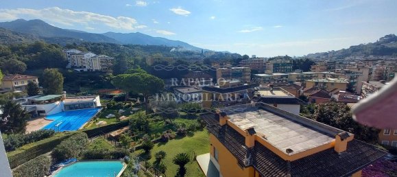 Apartamento de 2 dormitorios en Rapallo, Italy No. 9789 11