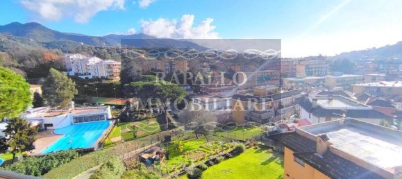 Apartamento de 2 dormitorios en Rapallo, Italy No. 9789 26