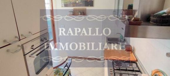Apartamento de 2 dormitorios en Rapallo, Italy No. 9789 22