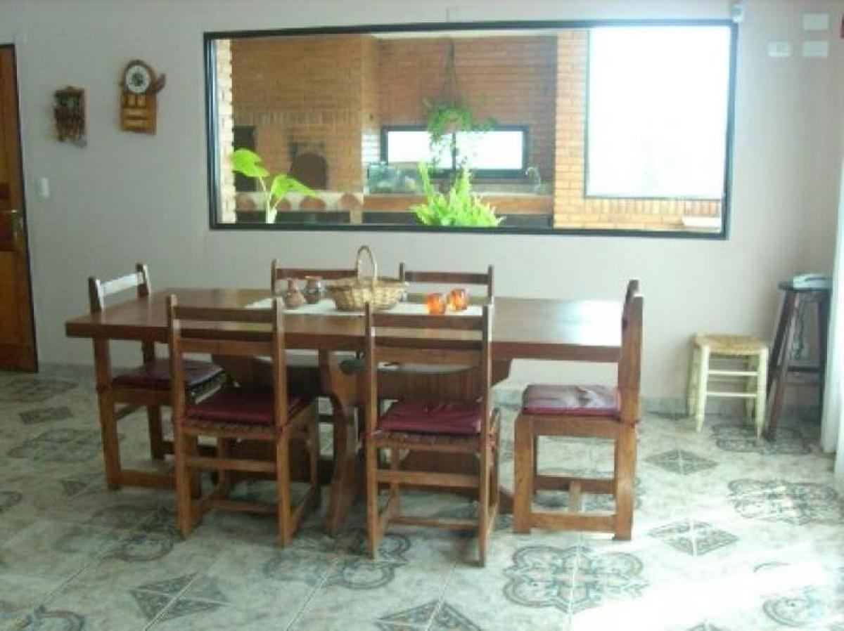 Квартира с 4 спальнями в Кордоба, Аргентина № 9337