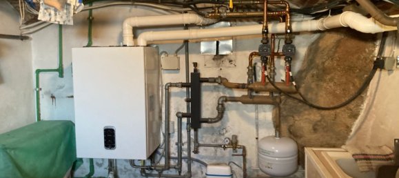 6 rooms House in Pollone, Italy No. 255491 38