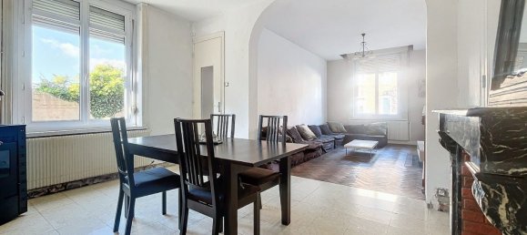 Casa de 4 dormitorios en La Gorgue, France No. 75266 18