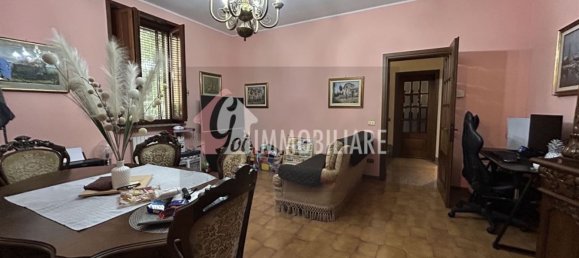 8 rooms House in Martignana di Po, Italy No. 261337 4