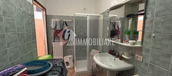 8 rooms House in Martignana di Po, Italy No. 261337 14
