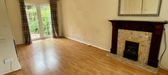 3 bedrooms House in Coleshill, United Kingdom No. 935 2