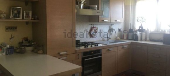 4 Schlafzimmer Wohnung in Bolano, Italy, Nr. 319229 5