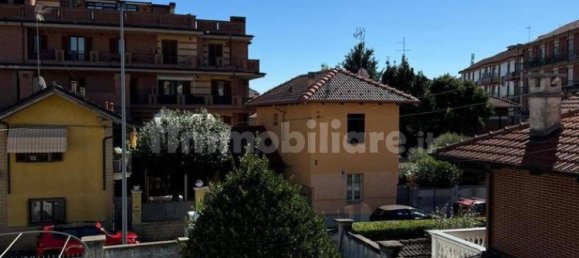 3 bedrooms House in Rivoli, Italy No. 102410 11