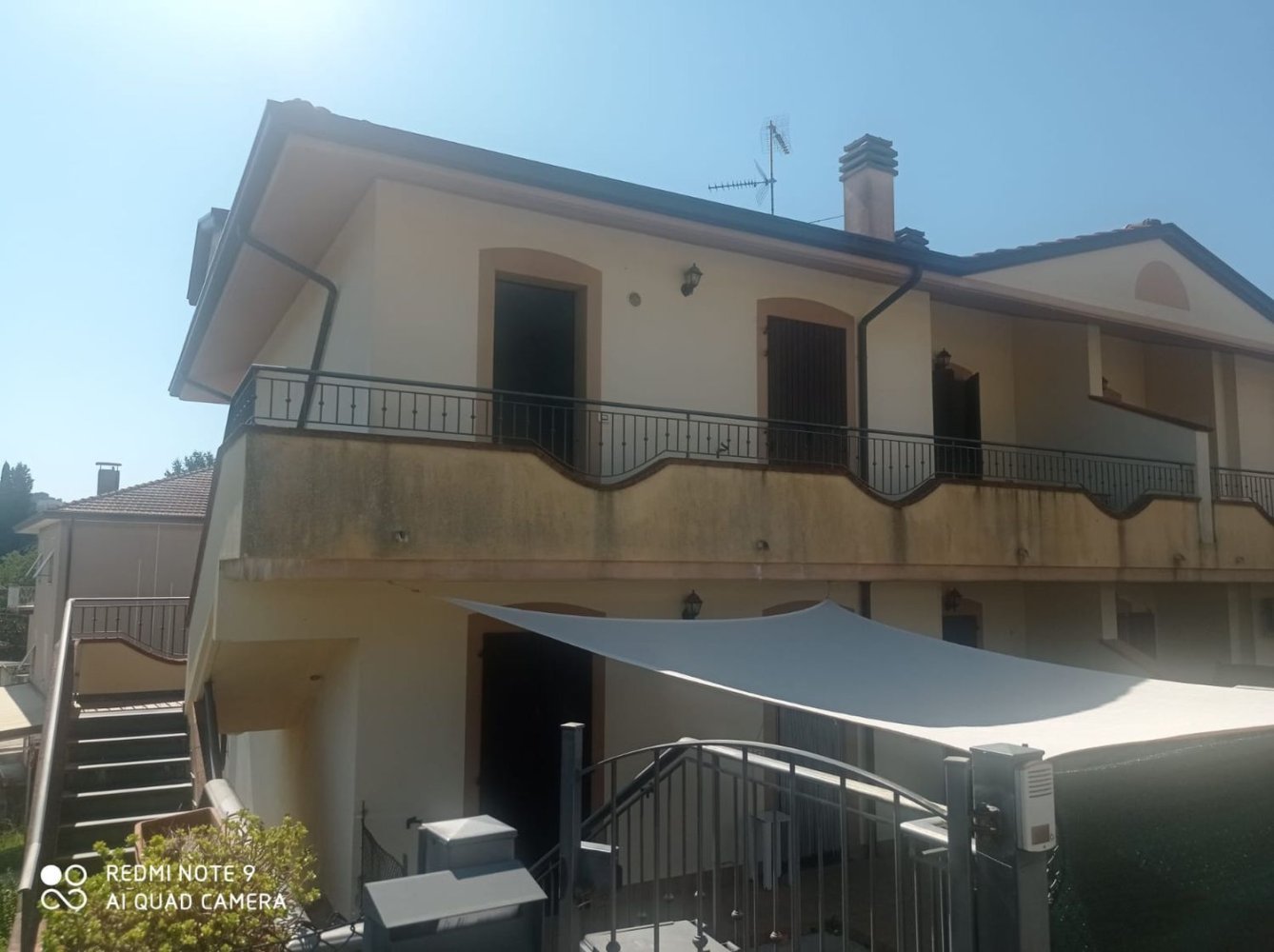 Квартира с 4 комнатами в Монтекальво ин Фоля, Италия № 284715