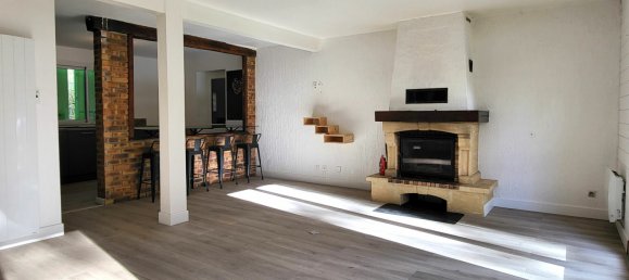 5 bedrooms House in Saint-Lucien, France No. 39157 2