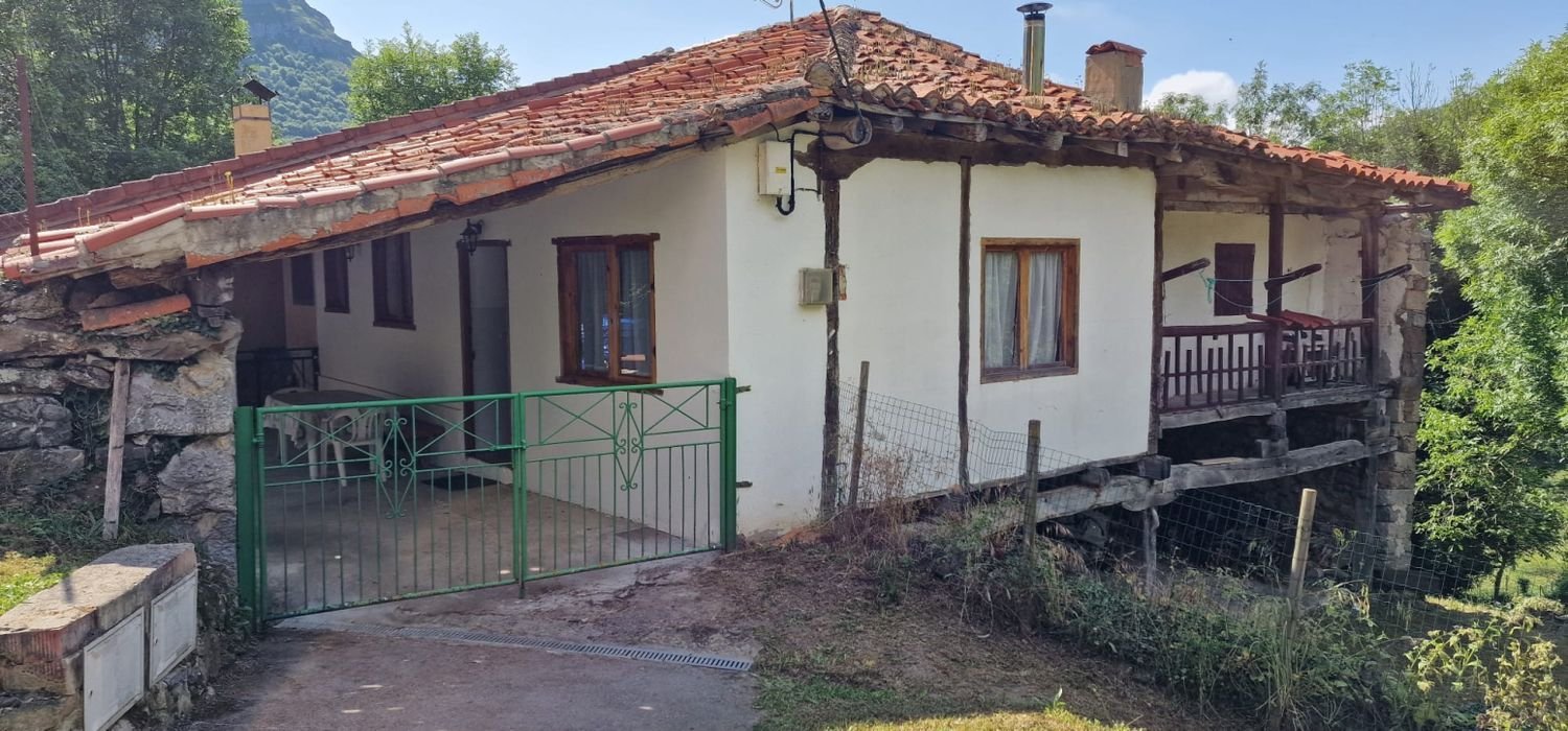 Дом с 3 спальнями в Кантабрия, Испания № 196986