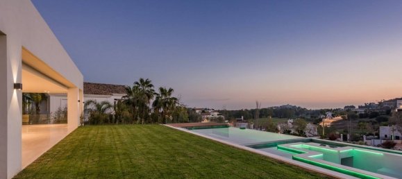 5 chambres Villa à Malaga, Spain No. 119447 4