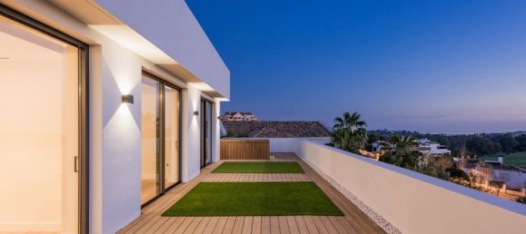 5 chambres Villa à Malaga, Spain No. 119447 11