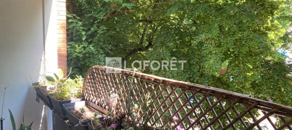 2 bedrooms Apartment in Aubergenville, France No. 328768 3