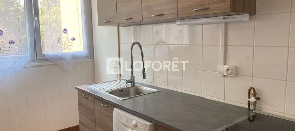 2 bedrooms Apartment in Aubergenville, France No. 328768 7
