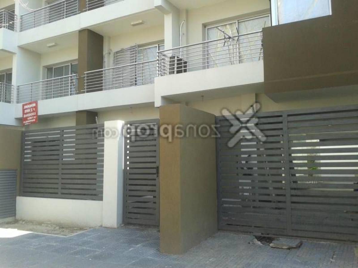 Studio in Lomas de Zamora, Argentina No. 12543