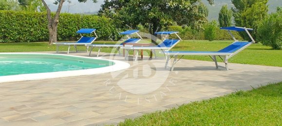 5 bedrooms Villa in Pietrasanta, Italy No. 105971 6