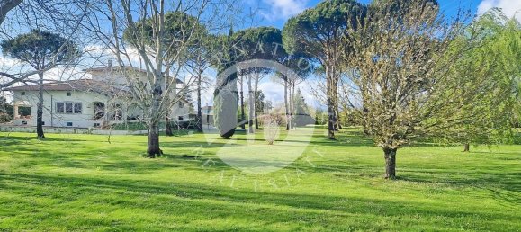 5 bedrooms Villa in Pietrasanta, Italy No. 105971 26