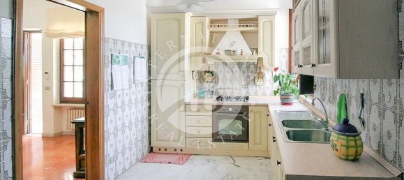 5 bedrooms Villa in Pietrasanta, Italy No. 105971 21