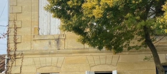 2 bedrooms House in Saint-Laurent-des-Combes, France No. 102101 2