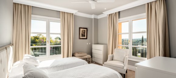 8 bedrooms Villa in Benahavis, Spain No. 4596 19