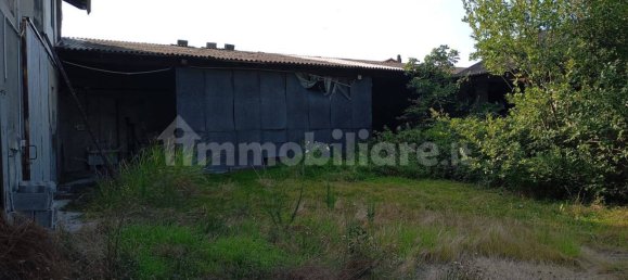 6 bedrooms House in Pertengo, Italy No. 258566 3