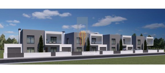 353m² Land in Sesimbra, Portugal No. 90201 23