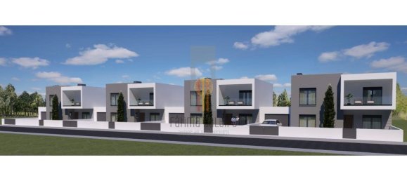 353m² Land in Sesimbra, Portugal No. 90201 18