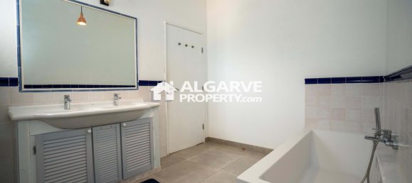 4 bedrooms Villa in Loule, Portugal No. 98464 21