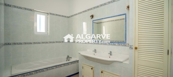 4 bedrooms Villa in Loule, Portugal No. 98464 27