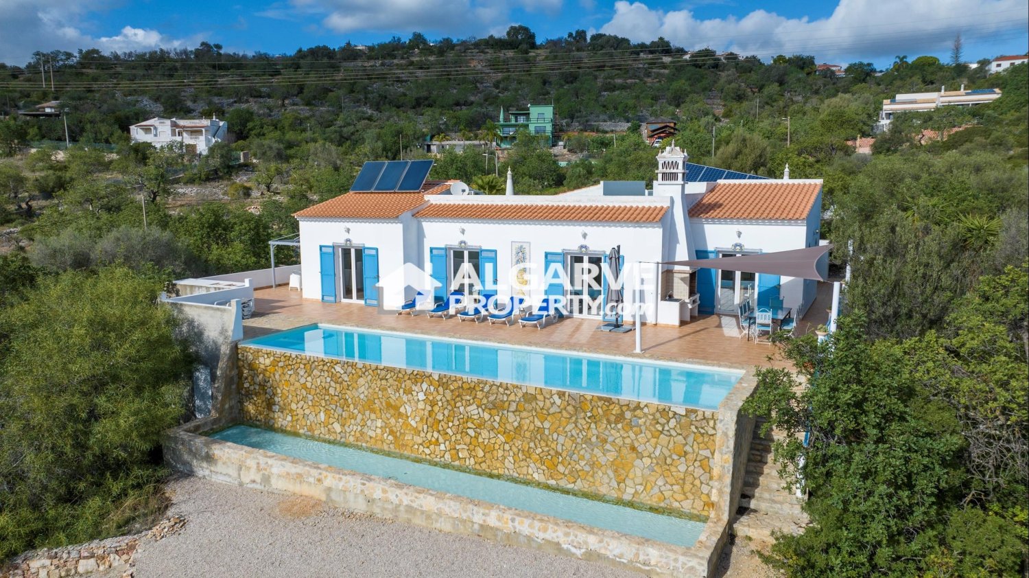 4 bedrooms Villa in Loule, Portugal No. 98464