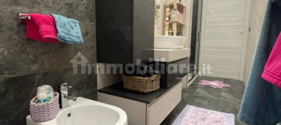 2 Schlafzimmer Wohnung in Rivoli, Italy, Nr. 326812 30