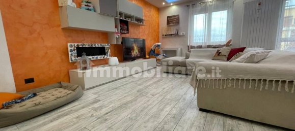 2 Schlafzimmer Wohnung in Rivoli, Italy, Nr. 326812 22