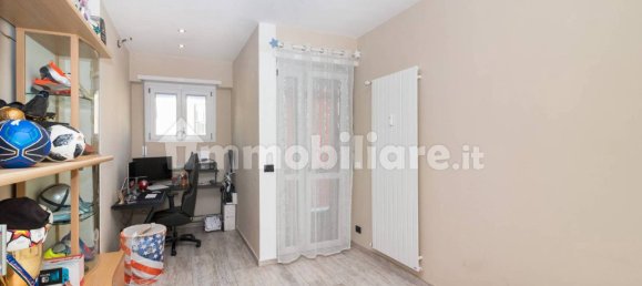 2 Schlafzimmer Wohnung in Rivoli, Italy, Nr. 326812 12
