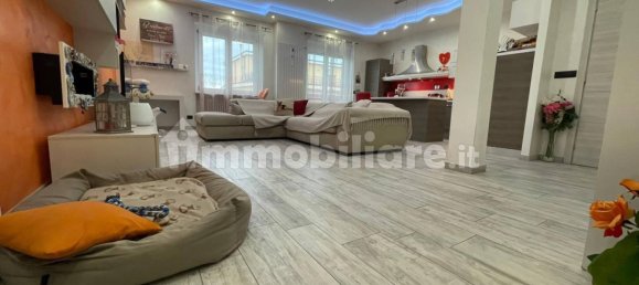 2 Schlafzimmer Wohnung in Rivoli, Italy, Nr. 326812 24