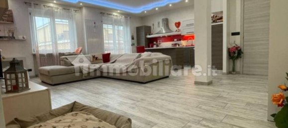 2 Schlafzimmer Wohnung in Rivoli, Italy, Nr. 326812 23