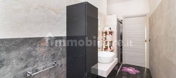 2 Schlafzimmer Wohnung in Rivoli, Italy, Nr. 326812 16