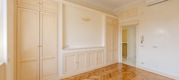 6 غرف نوم شقة في Genoa, Italy رقم 335714 15