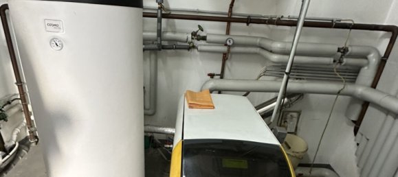 Здание с 20 комнатами в Рейн-Эрфт, Германия № 286817 46