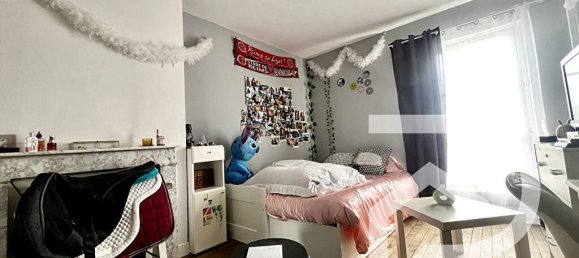 Casa de 4 dormitorios en Villers-Helon, France No. 73424 12