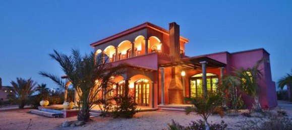 3 bedrooms House in Baja California Sur, Mexico No. 186568 2