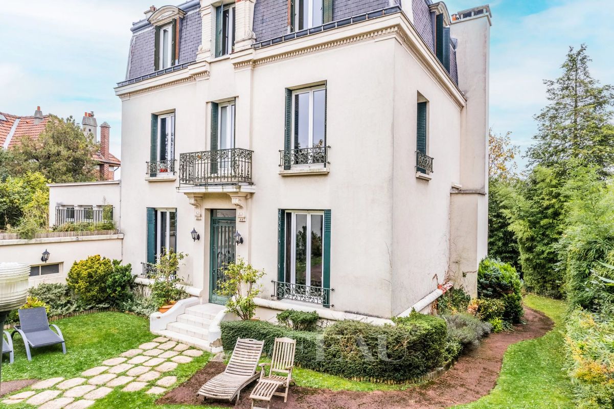 Casa T5 em Suresnes, France N.º 176695