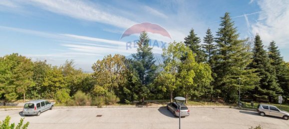 4-salle Appartement à Cingoli, Italy No. 7017 16