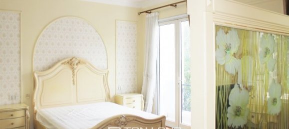 3 chambres Villa à Long Bien, Vietnam No. 847 4